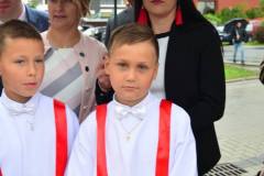 200